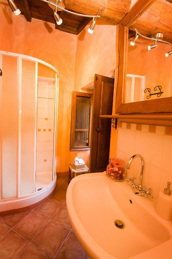 Il Mulino - Beautiful, Family-Friendly Tuscan Villa With Fenced Pool Monterchi Exterior photo